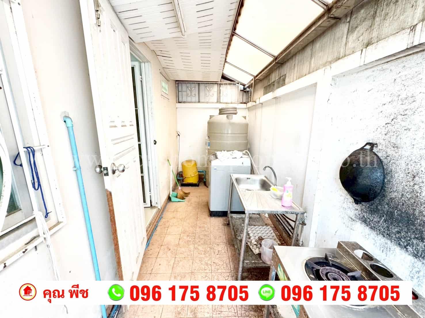 ขาย ทาวน์เฮ้าส์หลังมุม หมู่บ้านดรีมเพลส ซอยสวนผัก32-บางกรวย